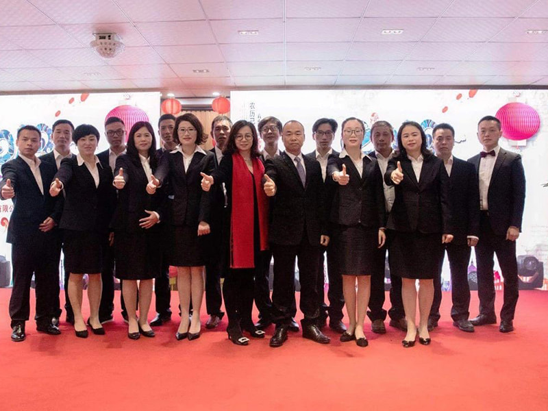 På den soliga vägen, förfölj dina drömmar --- Zhejiang Jufeng Stamping Technology Co., Ltd:s 2018 års slut av året tackfest hölls storslaget