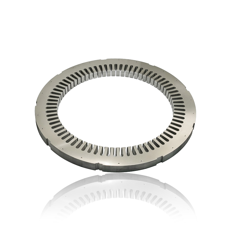 Hur påverkar den magnetiska flödestätheten hos en vindkraftgeneratormotorstatorkärna generatorns effektivitet?